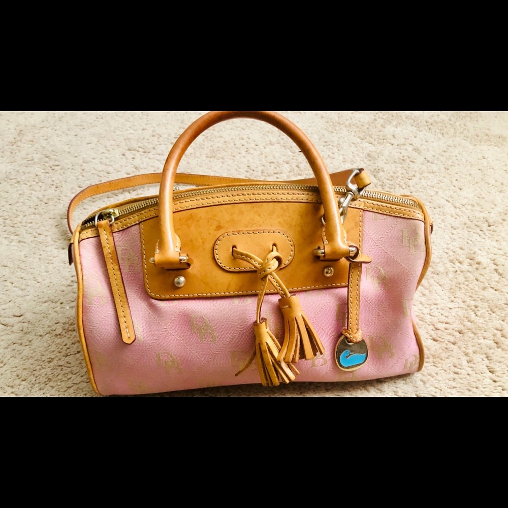 Dooney & Bourke 1975